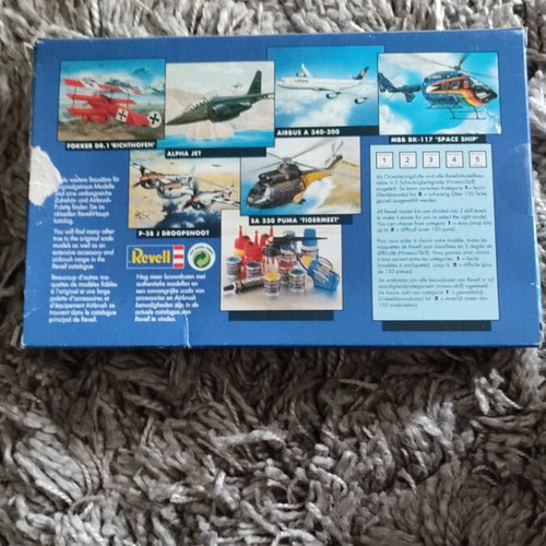 Revell Supermarine Spitfire Mk.Vb 1:72 model kit new