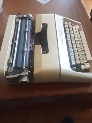 Olivetti Lettera 35 mechanical typewriter used