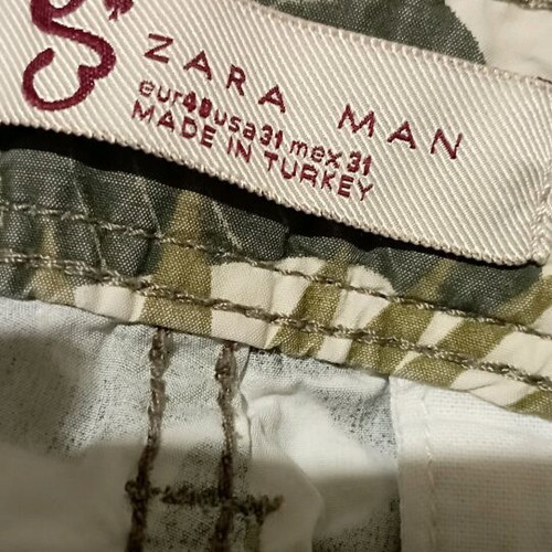 Zara Man bermuda like new, green, size European 40