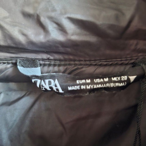 ZARA cropped puffer jacket like new, size M