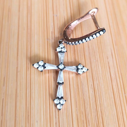 Galleria Armadoro single cross earring new, silver .925 gold plated