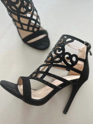 Black GoGo Shoes sandals with cut-out design, like new, size 37