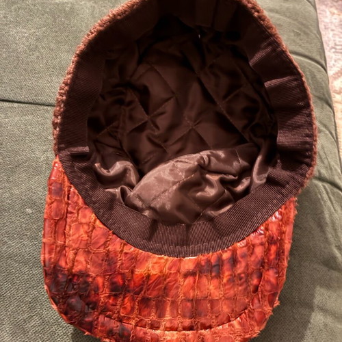 Hat and scarf set new in brown shades with knitted fabric
