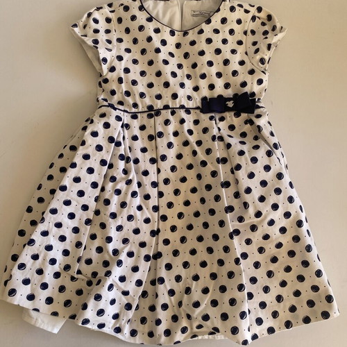 Mayoral dress size 4-5 years (110 cm) like new, white with dark blue polka dots