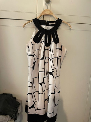 Lavand dress size L like new, black and white
