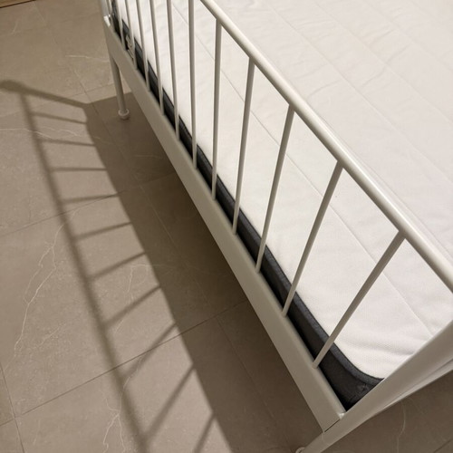 Bed with mattress used in very good condition