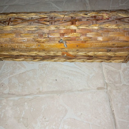 Wooden box for drinks