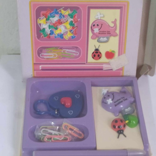 Children's desk set new