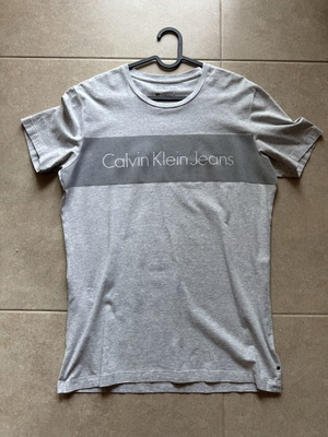 Calvin Klein T-shirt like new, size L, white and grey