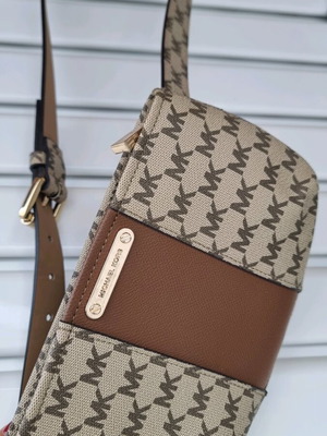 Michael Kors waist bag new, beige and brown, size L-XL