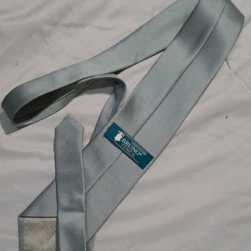Bruno Tenca men's tie like new, gray silver