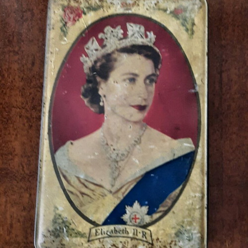 Collectible metal box used, souvenir from Queen Elizabeth II's coronation