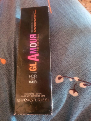 Glamour Βαφή Μαλλιών Νο 12 Πλατινέ Ξανθό 120ml Νέα
