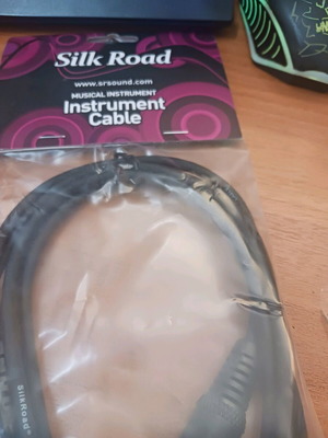 Silk Road Instrument Cable 2 meters new