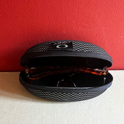 Oakley sunglasses used, taba color with case
