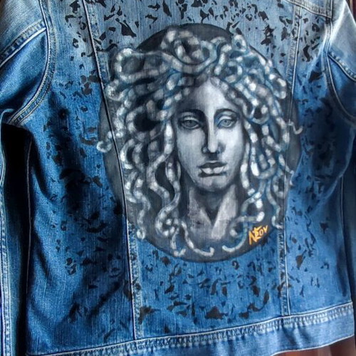 Denim jacket size L new, hand painted