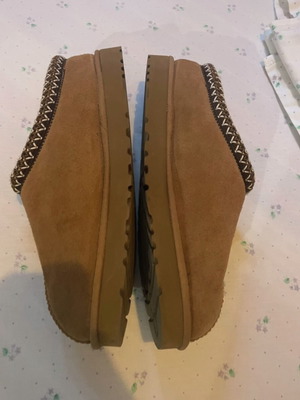 Ugg Tasman slippers like new, size 47, beige