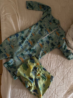 Children's swimwear used for boys 2-3 years, green, set of 2
