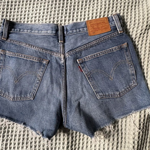 Levi's denim shorts like new, size W30, blue