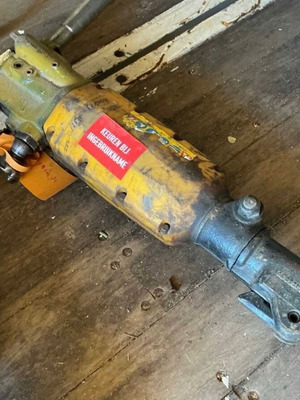 Atlas Copco air hammer used, approx 22 kg