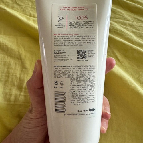 Skincode moisturizing body cream new