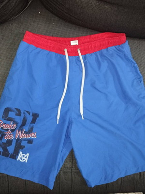 Minerva men's swim shorts size M like new, unworn