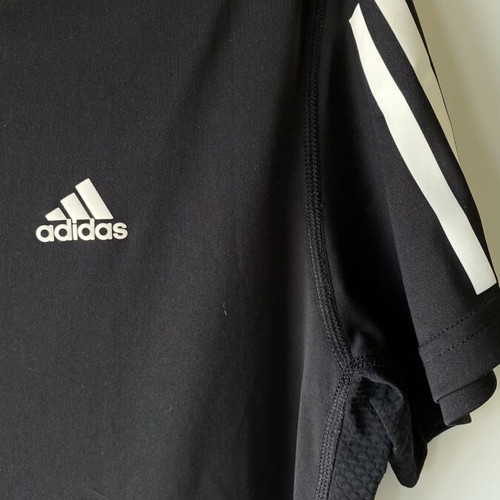 Adidas running sports t-shirt, size small 10 years, black