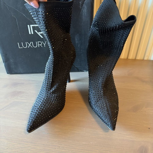 Iris luxury shoes black ankle boots with rhinestones like new, size 40