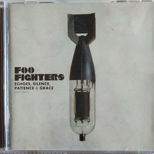 Foo Fighters Echoes, Silence, Patience & Grace CD like new, rock