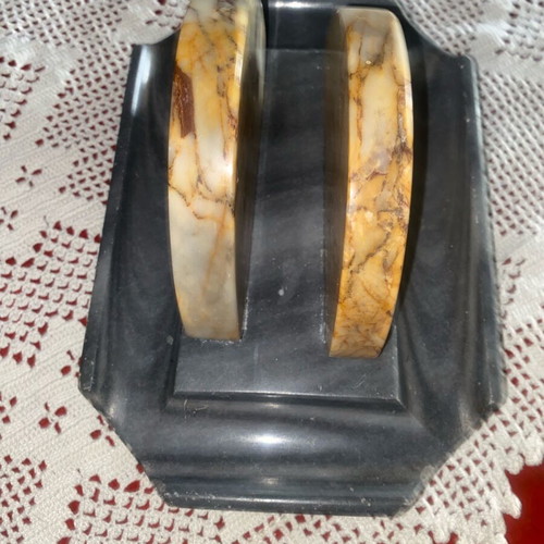 Marble napkin holder like new