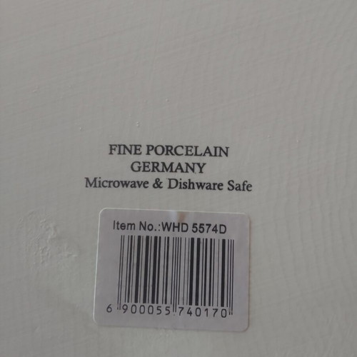 Porcelain Roasting Pan with Transparent Lid new, German white