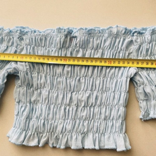 Top off shoulder crop pastel blue size S like new