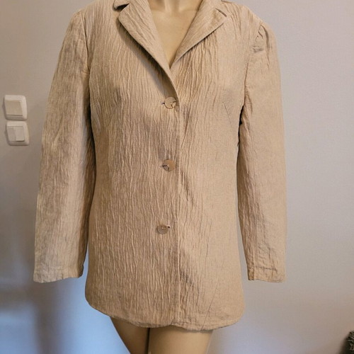 Valentino women's blazer used, cream, size small