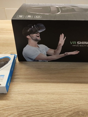 Shinecon VR Headset με Bluetooth remote καινούργια στο κουτί
