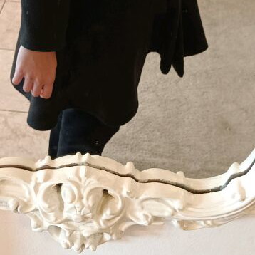 Black coat with waist tie like new, Made in Italy