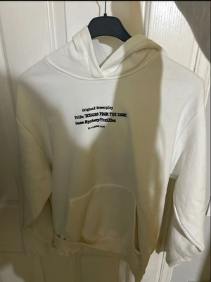Bershka white hoodie like new, size XS