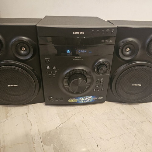 Samsung MAX-A54U Mini Component System used, radio works