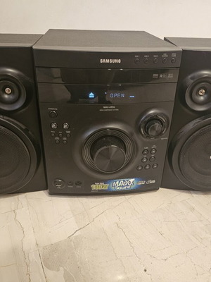 Samsung MAX-A54U Mini Component System used, radio works