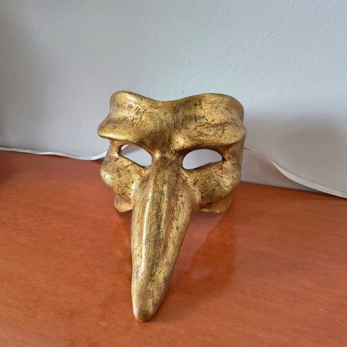 Venetian Scaramouche mask, gold Papier-mâché