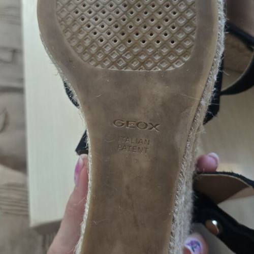 Geox leather sandals used, size 39, 8cm platform, black