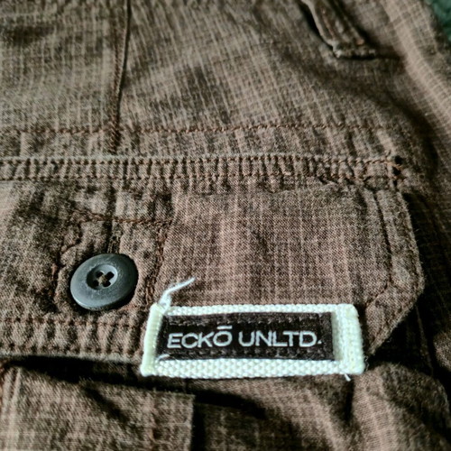 Ecko Unltd brown bermuda shorts like new, size 34