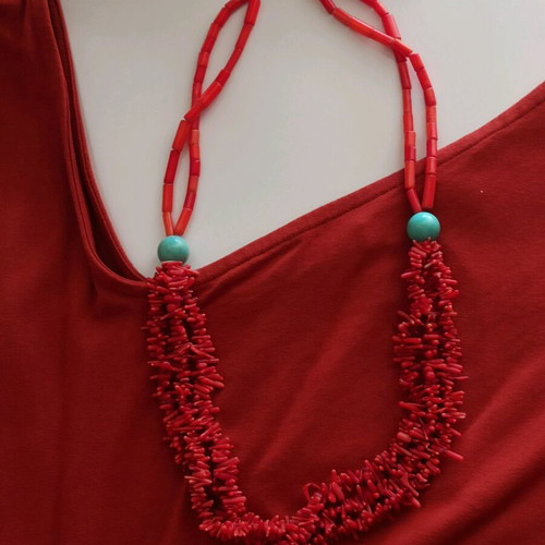 Handmade necklace with natural coral and turquoise stones new