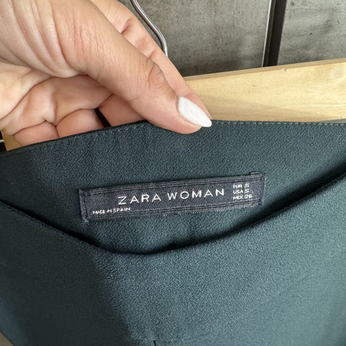 Zara High-Waisted Pants like new, dark green, size S