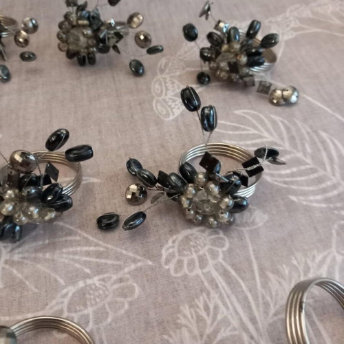 Napkin rings with gray and black crystal stones, new