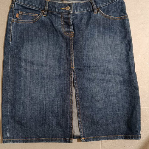 FCUK denim skirt like new, elastic with front slit and pockets