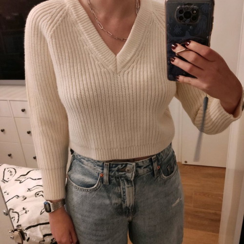 Zara warm thick cropped sweater Small like new, beige
