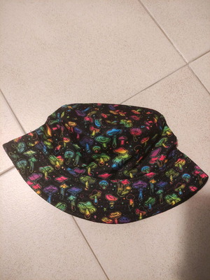 Bucket hat new, multicolored, one size