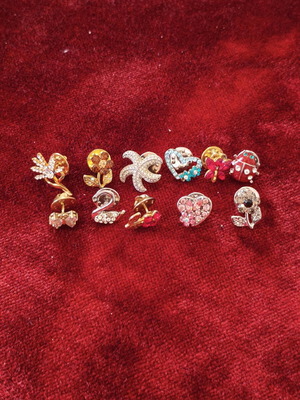 Decorative pins with rhinestones like new, various designs