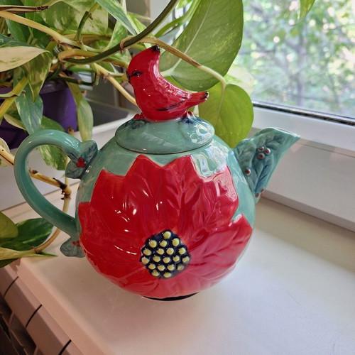 Chinese ceramic teapot with bird lid, new, large