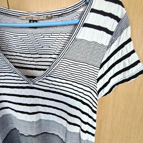 Attrattivo dress medium black and white like new